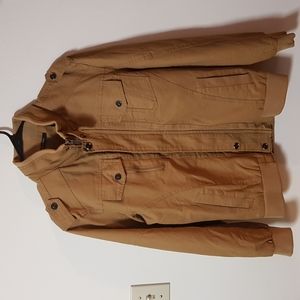 Jacket caramel color size large (but fits small, so I consider MEDIUM size).